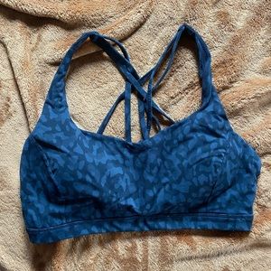 Lululemon free to be serene